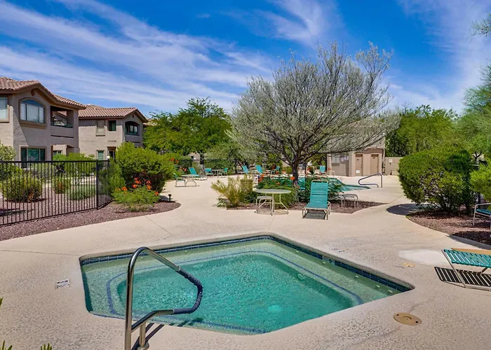 Pool & Hot Tub Access! Family In Holiday home Oro Valley