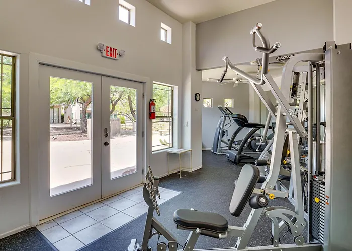 Holiday home Pool & Hot Tub Access! Family In Oro Valley
